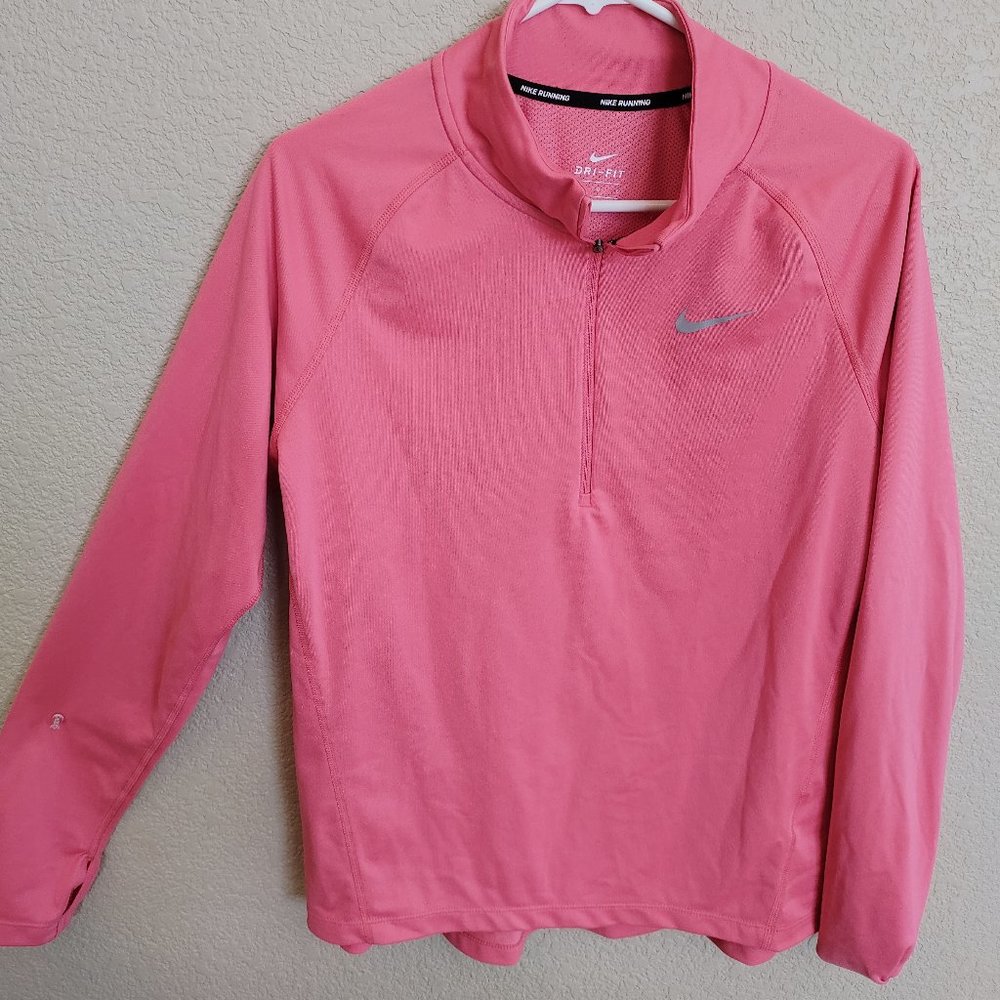 Large Coral Nike Dry Fit
